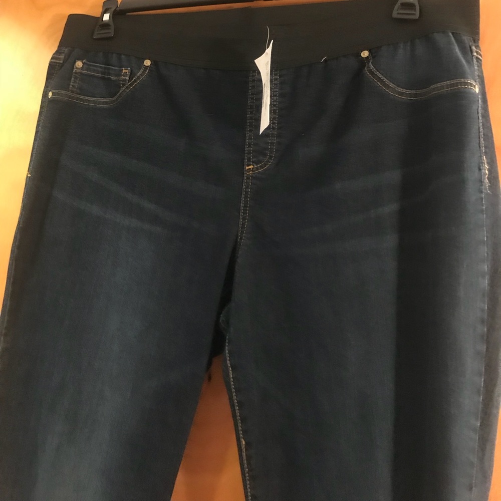 INC Jeans *NWT*